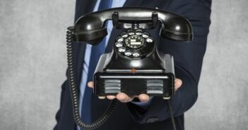 Anrufbeantworter besprechen: Konkrete Ansagen und Informationen gewünscht