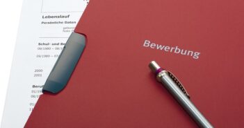 Bewerbungsmappe rot: Eine Standartmappe für die Bewerbung