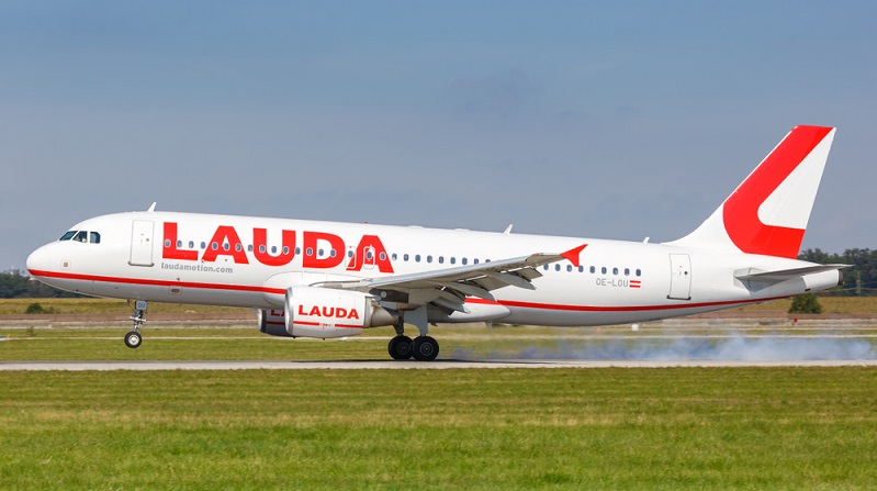 Lauda betrieb verschiedene Fluglinien und machte auch andere Felder und Bereiche für sich nützlich.  ( Foto: Shutterstock-_Markus Mainka  )