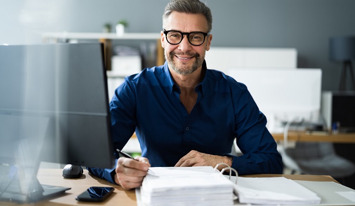 Jedes Unternehmen ist zur Abführung der gewerblichen Steuern ab dem Zeitpunkt der Aufnahme der Betriebstätigkeit verpflichtet. ( Foto: Shutterstock-_Andrey_Popov  )