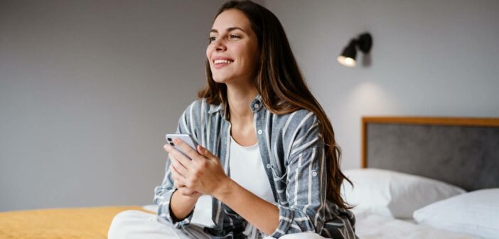 Gute Nacht Gruß für einen lieben Menschen – schlaf schnell ein Gute Nacht Gruß für einen lieben Menschen - schlaf schnell ein ( Foto: Adobe Stock-Drobot Dean )