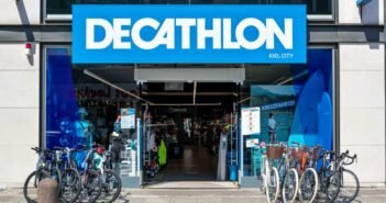 Decathlon Filiale in Deutschland - Ein Blick auf den Sportgiganten (Foto: AdobeStock 443700245 Björn Wylezich)