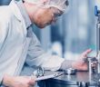 Modulares Screening für EU-GMP-konforme Mitarbeitersicherheit in der gesamten (Foto: AdobeStock - Quality Stock Arts - 520080018)