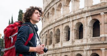 FDSV Student Protection Plan ermöglicht schnelle Kursfortsetzung nach (Foto: AdobeStock - Marko Rupena - 225986603)